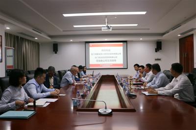 廈門湖里誠(chéng)泰小額貸款有限公司和廈門海滄融資擔(dān)保有限公司聯(lián)合考察團(tuán)到大都小貸公司調(diào)研交流