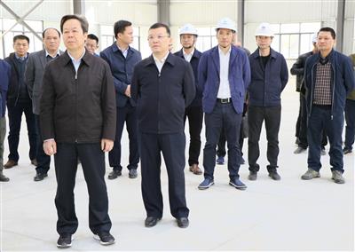 劉有明到中泰產業園國際果品加工基地調研工作