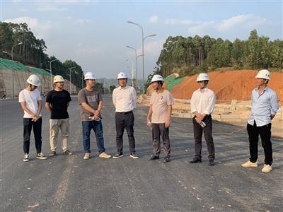 趙伯廷到柳州雙沙項目調研指導