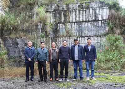 趙伯廷到田陽縣考察大理石礦項目
