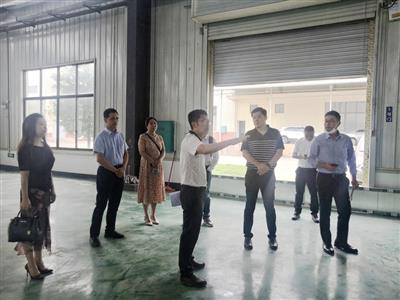 海格物流公司總裁閆斌到中泰產業園國際果品加工基地考察