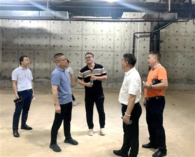 廣西銓域工程集團領導到橫縣市民中心考察