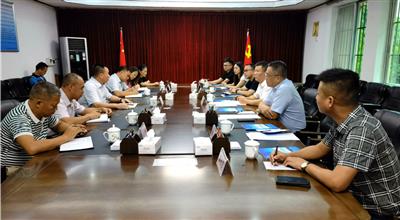 金控公司與上林縣領導舉行工作會談