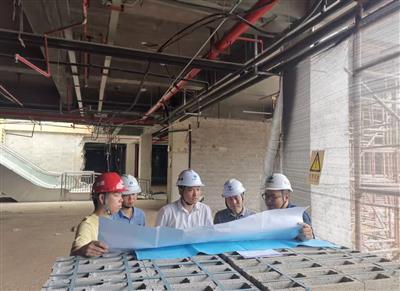 趙伯廷到橫縣市民中心項目調研指導