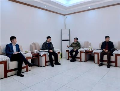 陳白宇與田林縣政府領導舉行工作會談